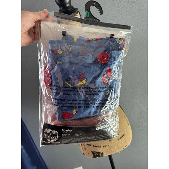 Spirit Chucky Costume with Blue and Red Accents, Large 12-14 New missing socks - Picture 5 of 8